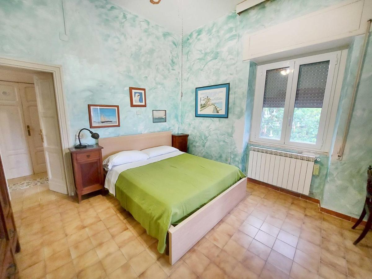 Un Letto A Gaeta - Villa A Fontania Esterno foto